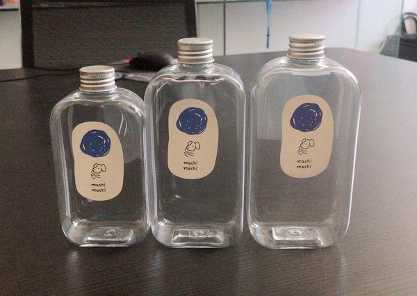 Gıda Sınıfı Süt Çay Plastik İçecek Şişeleri 500ml Bpa Ücretsiz Dekoratif Tasarım