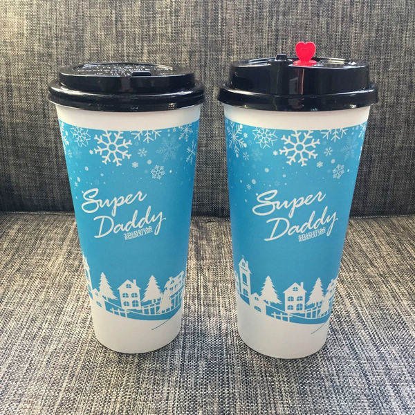 Boba Çay Mağazaları İçin Kapaklı Gıda Sınıfı Mürekkepli Opsiyonel Renk 16oz Tek Kullanımlık Kağıt Bardaklar